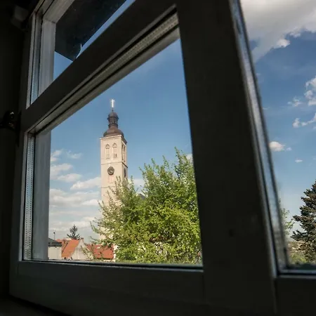 بيت ضيافة U Hradku كوتنا هورا