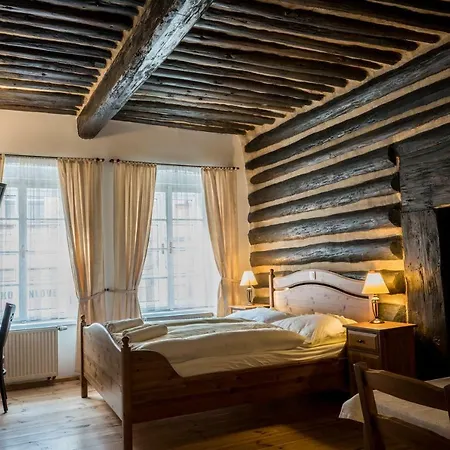 U Hradku بيت ضيافة